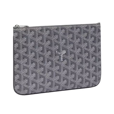 goyard flat pouch